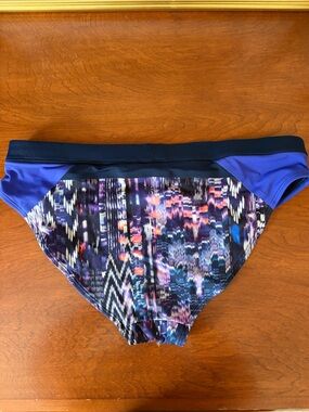 Athleta Navy and Purple trissential bikini bottom medium